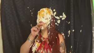 abigail-gets-pies-slime-and-chocolate_5.
