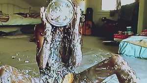 lovinia-gets-messy-in-pies_12.jpg