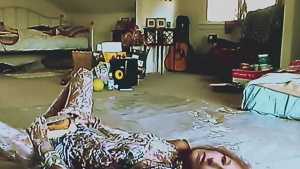 lovinia-gets-messy-in-pies_7.jpg