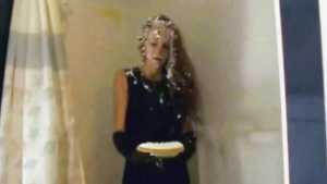 lovinia-pies-herself_4.jpg