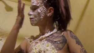 maddie-pied-again_11.jpg